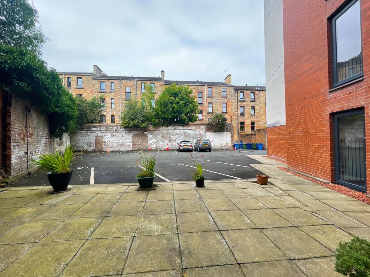 Kelvingrove 2 Bedroom Apartment - Private Parking Glasgow Exteriör bild