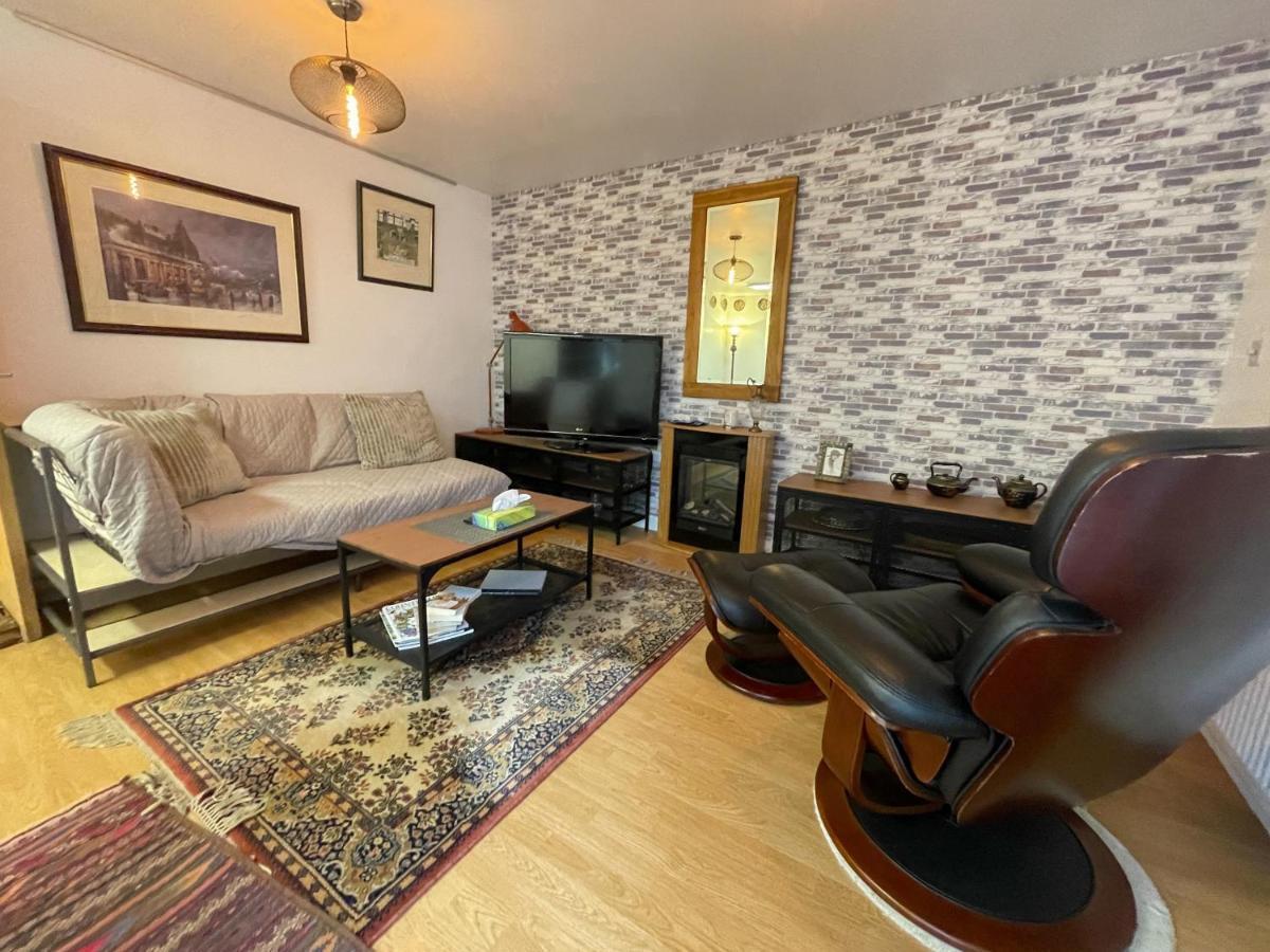 Kelvingrove 2 Bedroom Apartment - Private Parking Glasgow Exteriör bild